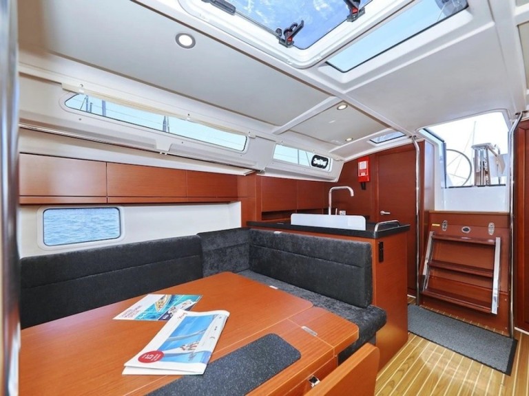 Location à Seget Donji - Hanse Hanse 388 sur SamBoat