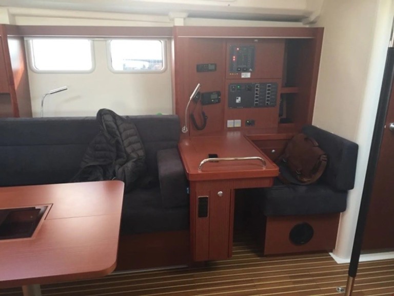 Louez un Hanse Hanse 505 à Seget Donji