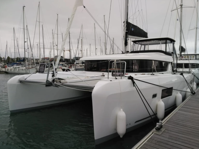 Location Catamaran Lagoon avec permis