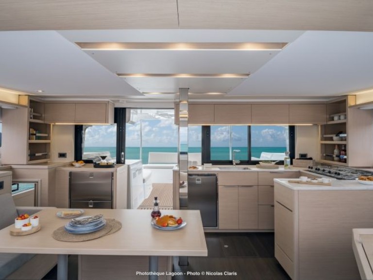 Location Catamaran Lagoon avec permis