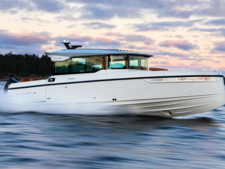 Location Bateau à moteur à Gouviá - Saxdor Saxdor 320 GTC