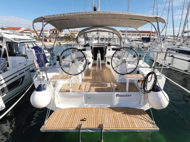 YachtCharter in Pirovac - Bénéteau Oceanis 34.1 auf SamBoat