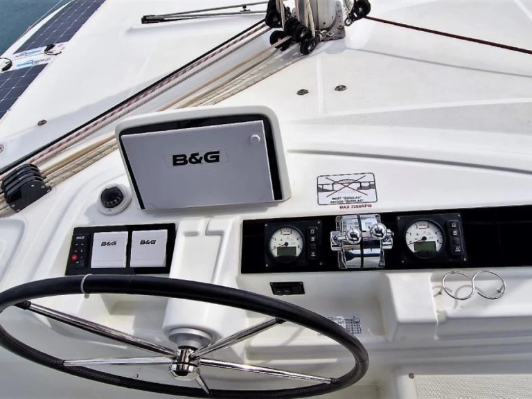 Louer Catamaran avec ou sans skipper Lagoon à Trogir