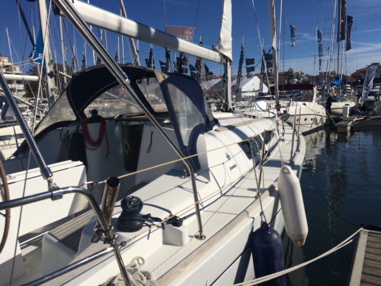 Location bateau Bormes-les-Mimosas pas cher Sun Odyssey 36i