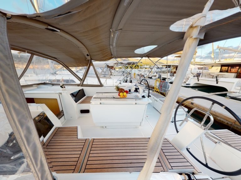 Location Voilier Bénéteau avec permis