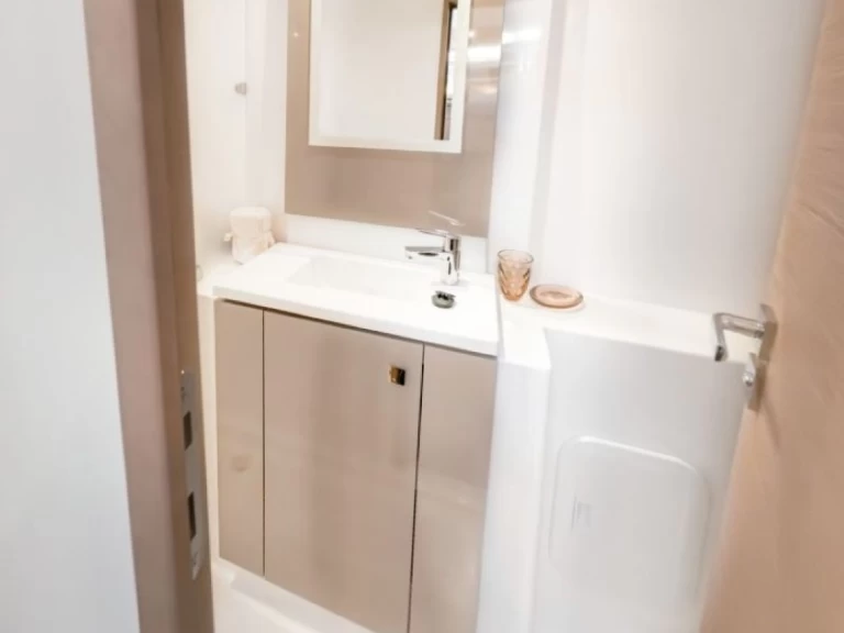 Location Catamaran Fountaine Pajot avec permis