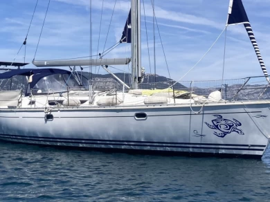 Sailboat for rent La Seyne-sur-Mer at the best price