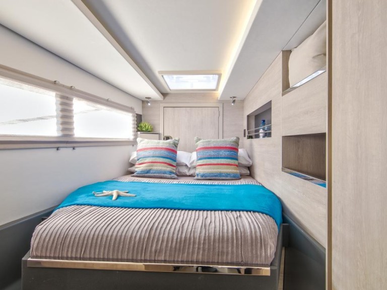 Catamaran à louer à Cannigione au meilleur prix