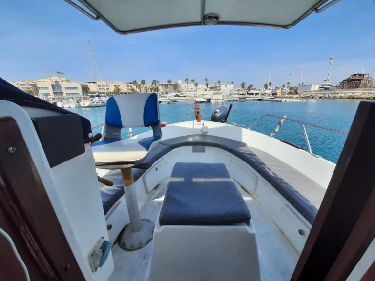 Location bateau Garrucha pas cher Menorquina 500