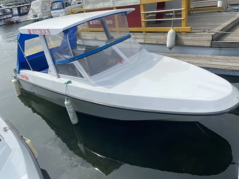 Location bateau Tagescharter Lotus à Waren (Müritz) sur Samboat