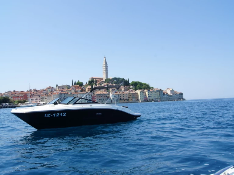 Location bateau Rovinj pas cher SPX 210