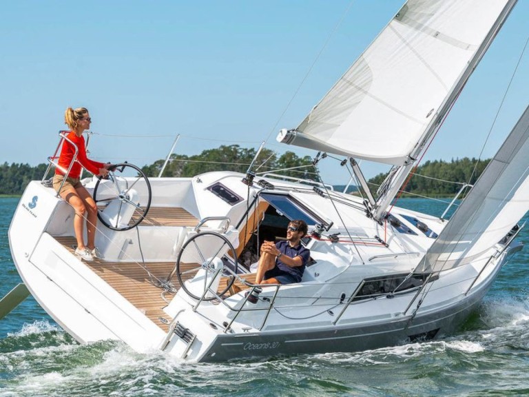 Location bateau Procida pas cher Oceanis 30.1