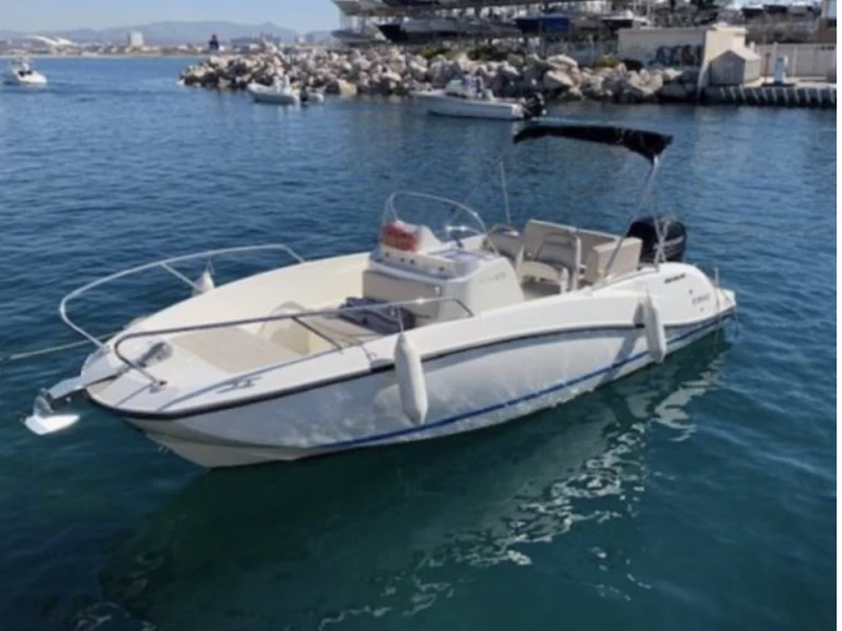 Location Bateau à moteur à Marseille - Quicksilver Activ 605 Open
