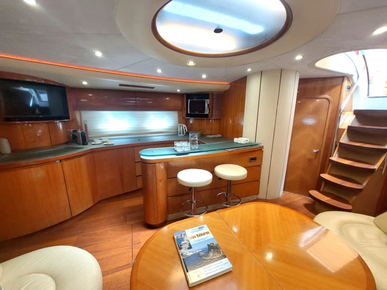 Location Yacht Princess avec permis