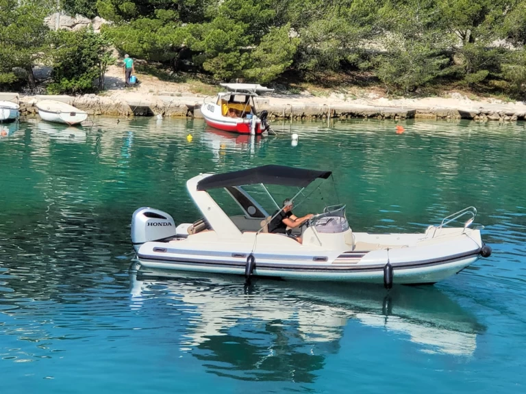 Location bateau Rogoznica pas cher 23