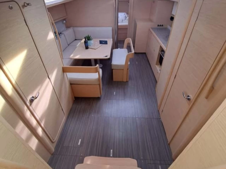 Dufour Dufour 430 a louer à Jezera