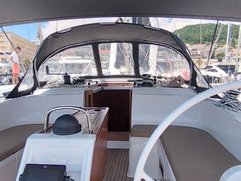 Location bateau Split pas cher Cruiser 46