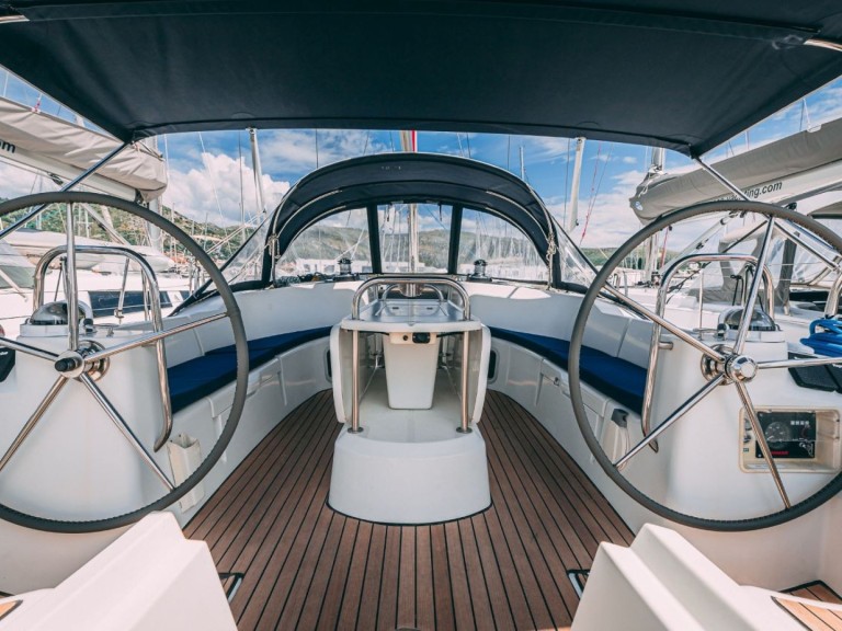 Louez un Jeanneau Sun Odyssey 49i à Seget Donji