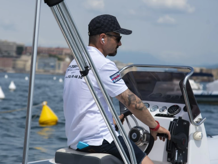 Location bateau Naples pas cher f600