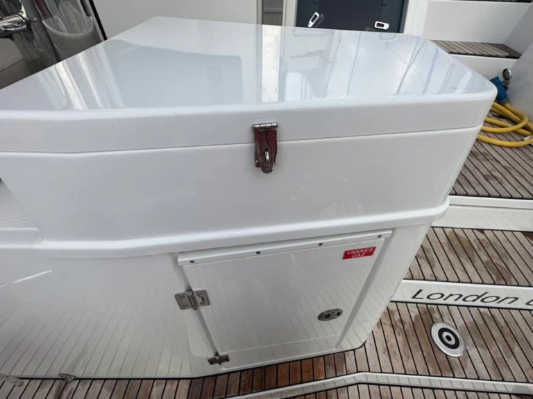 Louer Catamaran avec ou sans skipper Bali à Eden Island