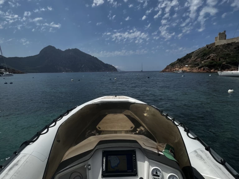 Louez un Kelt Sea Hawk 265 à Porto-Vecchio