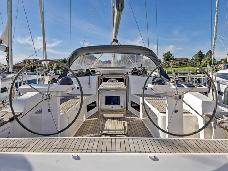 Location Voilier à Breege - Bavaria Cruiser 45