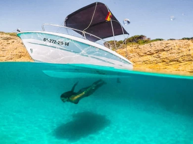 Motorboat rental with or without captain Compass Son Bou