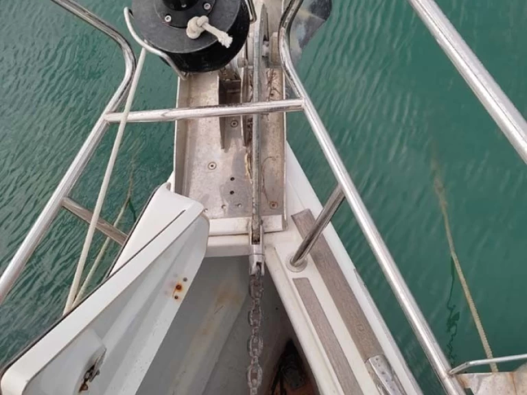 Location bateau Jeanneau Sun Odyssey 44i à Gouviá sur Samboat