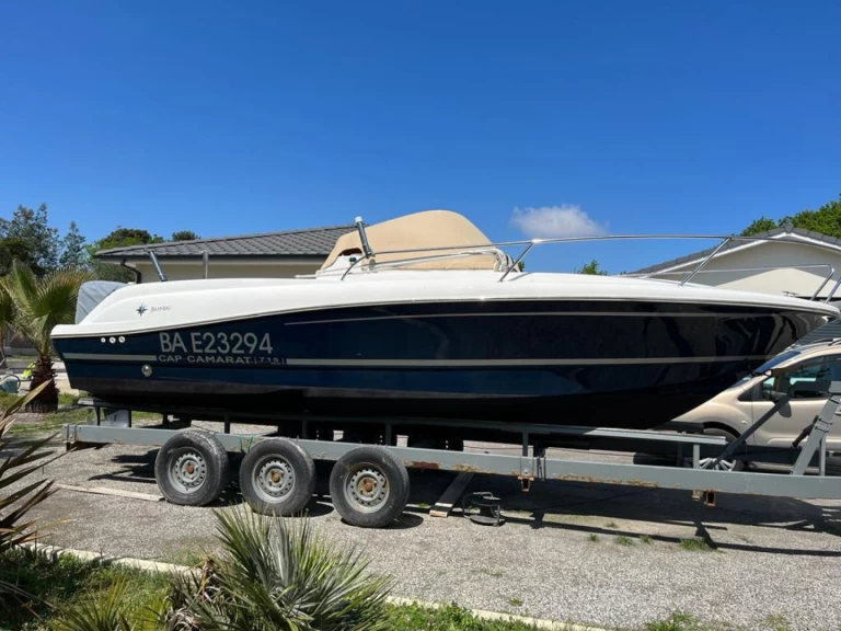 Jeanneau Cap Camarat 7.15 WA a louer à Lège-Cap-Ferret