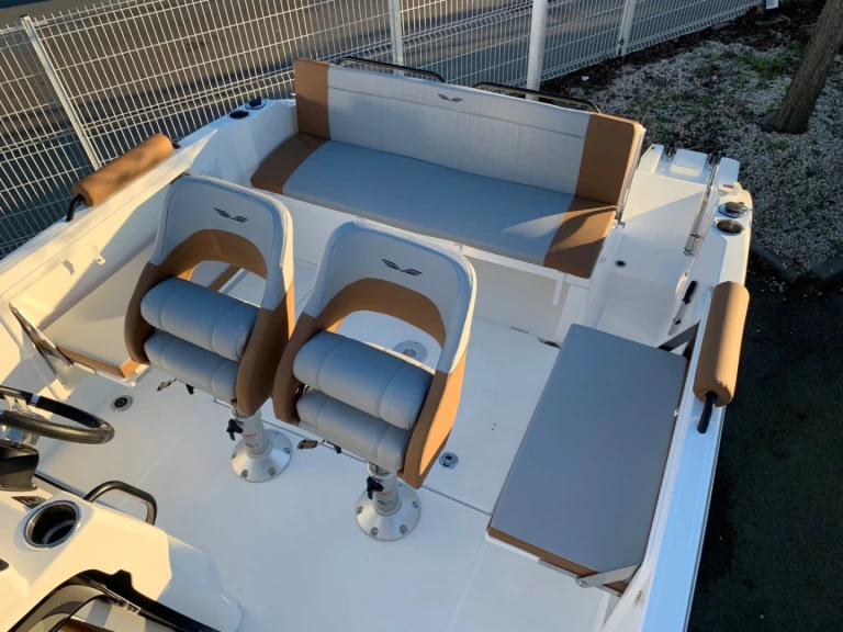 Louez un Bénéteau Flyer 7 SPACEdeck à Lorient