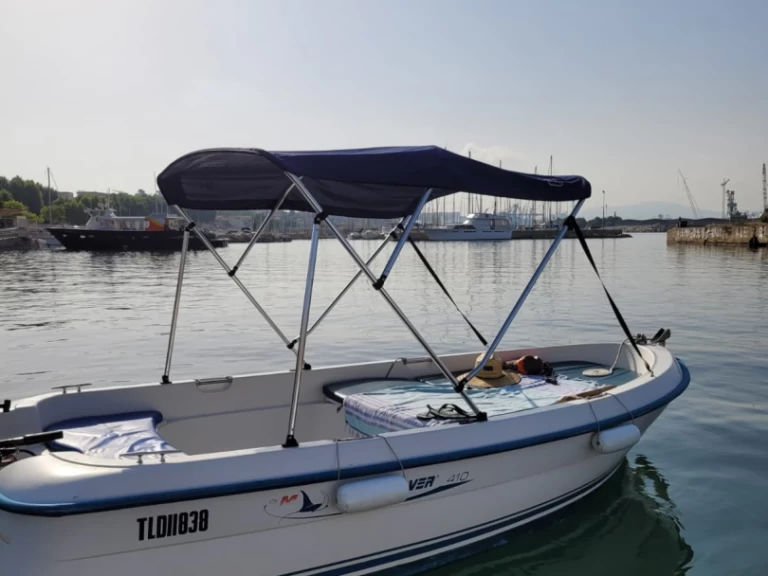 Location Bateau à moteur Quicksilver avec permis