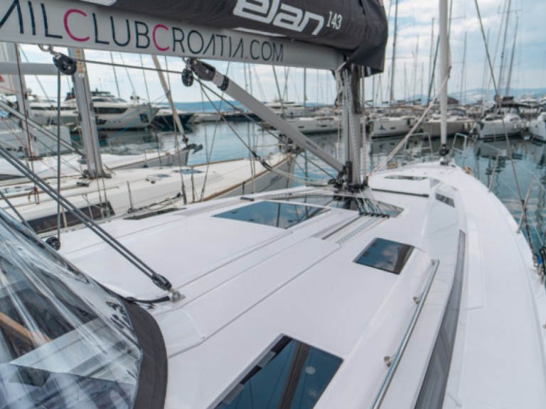 Elan Impression 45 a louer à Kaštela