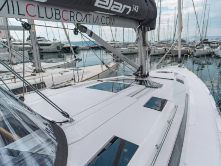 Elan Impression 45 a louer à Kaštela