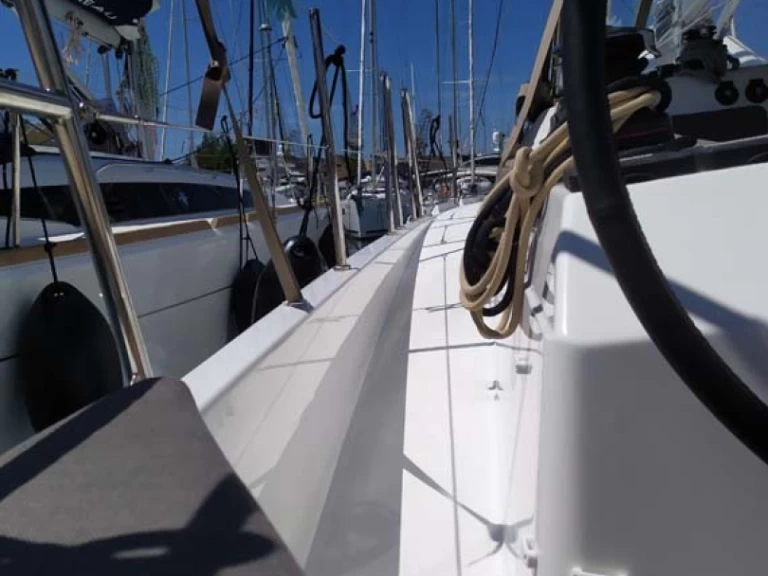 Location bateau Jeanneau Sun Odyssey 380 à Trogir sur Samboat