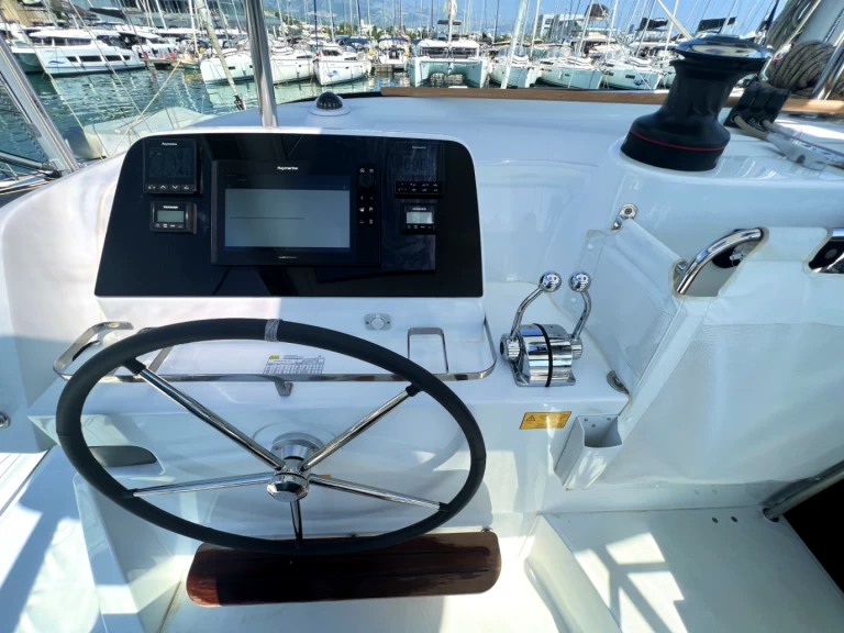 Catamaran à louer à Kaštela au meilleur prix