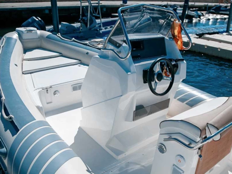 Lomac Lomac 660 IN a louer à Roses