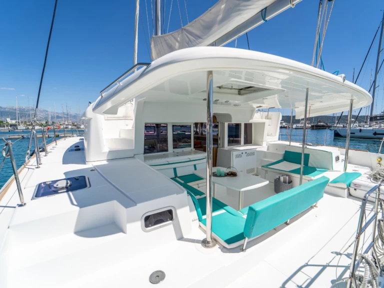 Location Catamaran Lagoon avec permis