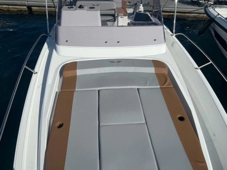 Location Bateau à moteur à Rovinj - Bénéteau FLYER 9 SUNdeck