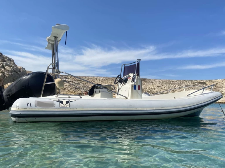 Katoy 650 open a louer à Marseille