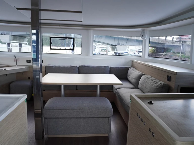 Louez un Lagoon Lagoon 46 à Eden Island