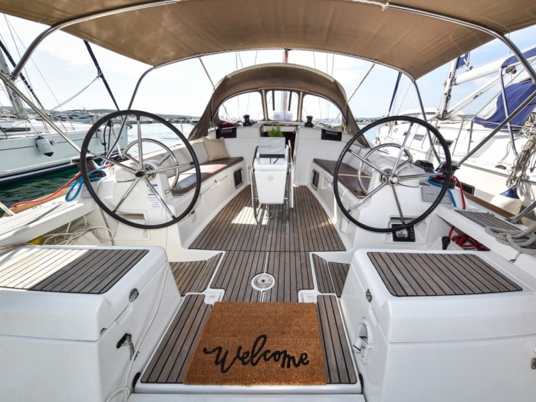 Location Voilier Jeanneau avec permis