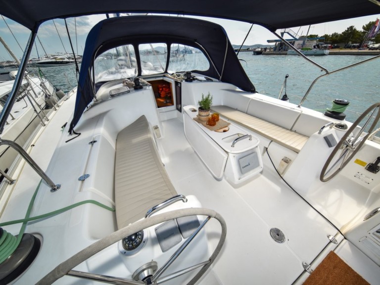 Location Voilier Bénéteau avec permis