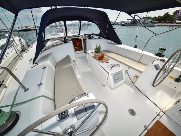 Location Voilier Bénéteau avec permis