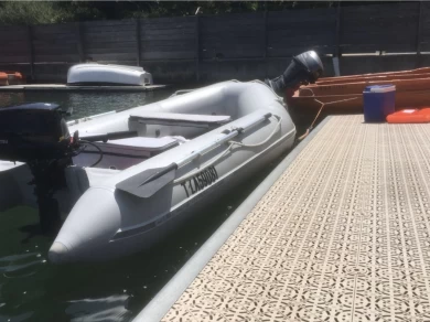 Louer Semi-rigide avec ou sans skipper Quicksilver à Marseille