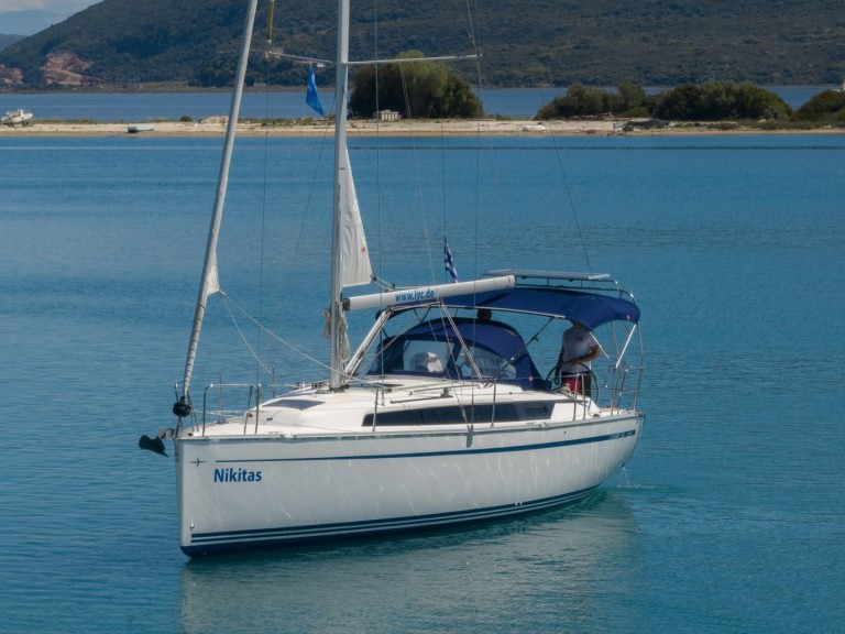 Louez un Bavaria Cruiser 34 à Lefkáda