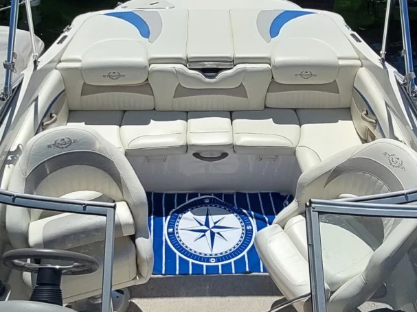 Location bateau Stingray 225cr à Genève (District) sur Samboat