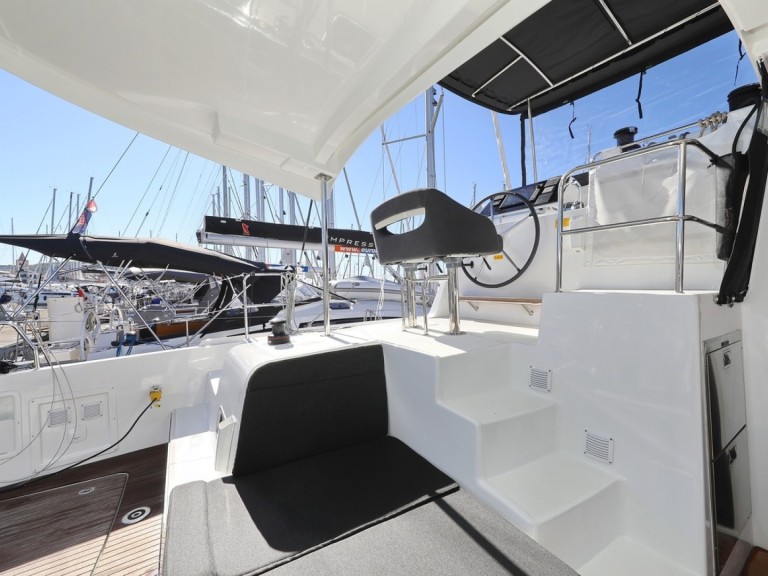 Location Catamaran Lagoon avec permis