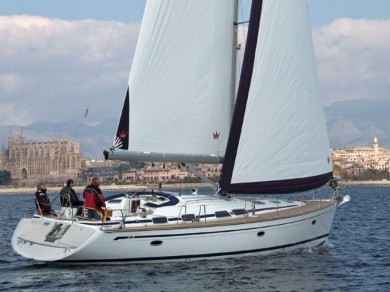 Sailboat rental in Gouviá - Bavaria Cruiser 51