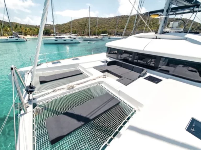 Location Catamaran à Álimos - Lagoon Lagoon 52