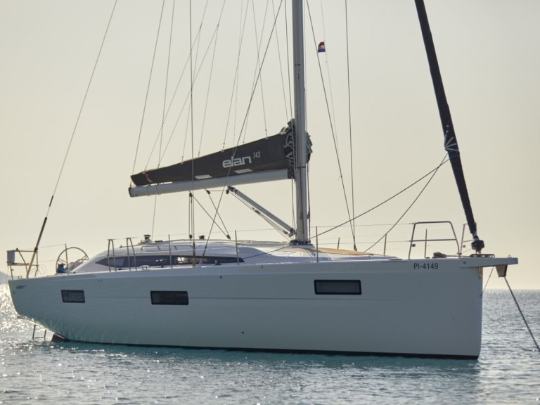 Louer Voilier avec ou sans skipper Elan à Pirovac